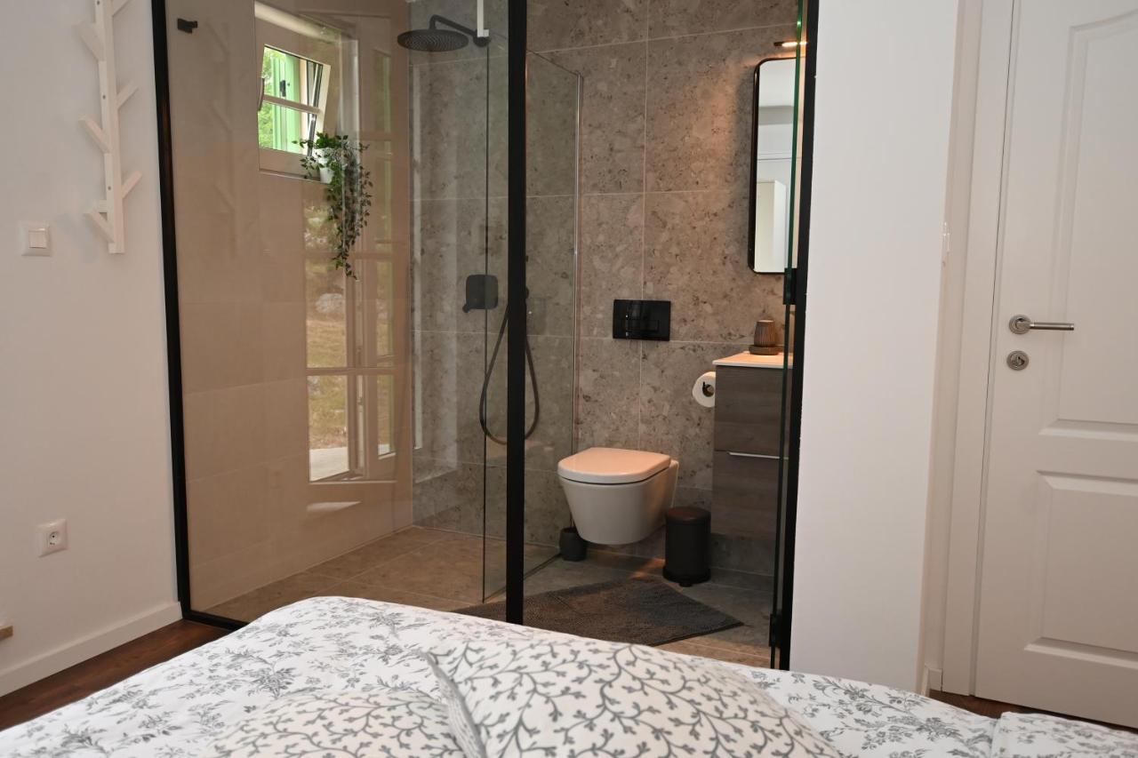 Villa Mavrici, Neighbors Free บูเซต ภายนอก รูปภาพ