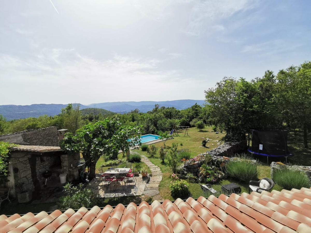 Villa Mavrici, Neighbors Free บูเซต ภายนอก รูปภาพ