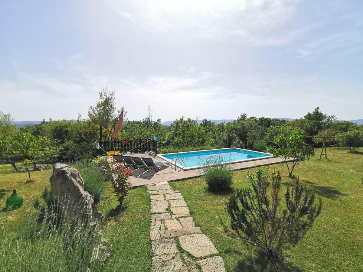 Villa Mavrici, Neighbors Free บูเซต ภายนอก รูปภาพ